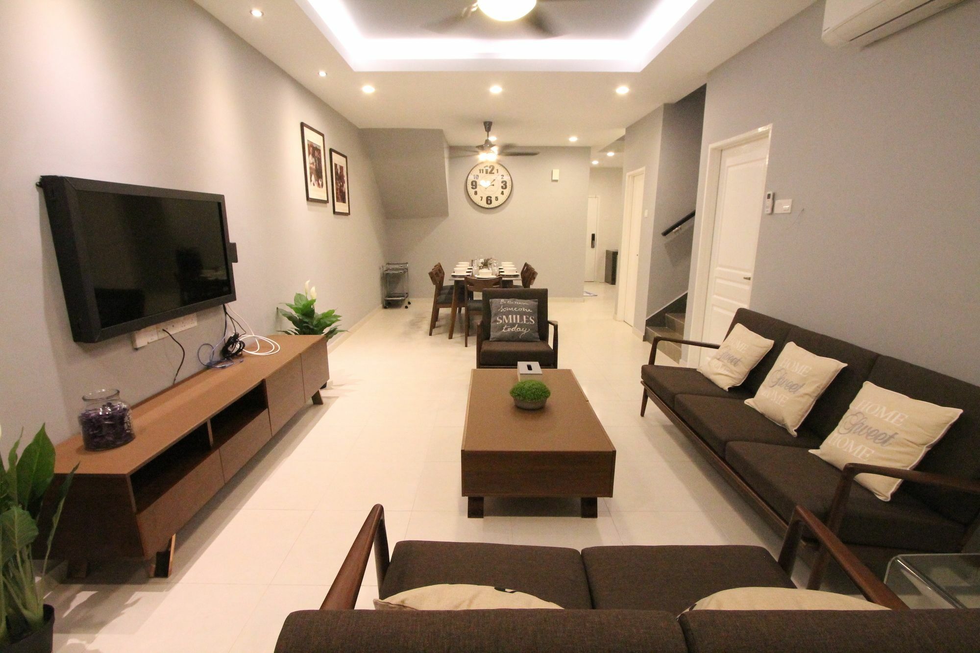 Ian's Genesis Townhouse Ipoh